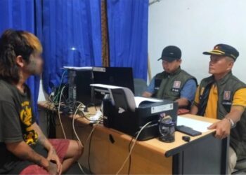 Paksa Minta Uang, Pengamen di Padang Diamankan Satpol PP