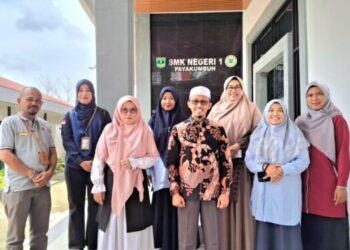Irsyad Syafar Kunjungi SMK 1 Payakumbuh