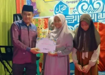 Apresiasi Peran Remaja Masjid Quba, Wakil Ketua DPRD Sumbar Evi Yandri Tutup MTQ Semarak Ramadan se-Kota Padang