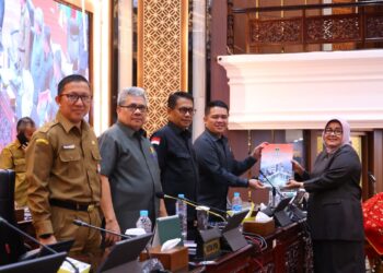 Paripurna DPRD Sumbar, Fraksi Gerindra Dukung Penerapan SPBE