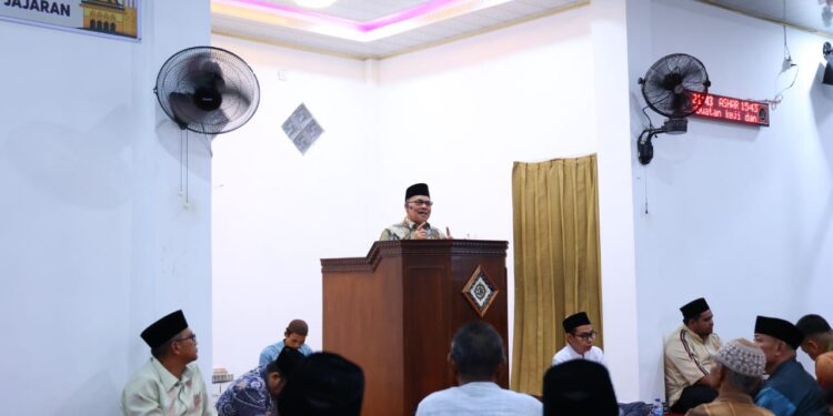 Awali Safari Ramadhan 1446 H, Ketua DPRD Sumbar Kunjungi Masjid Al-Ikhlas Koto Tangah