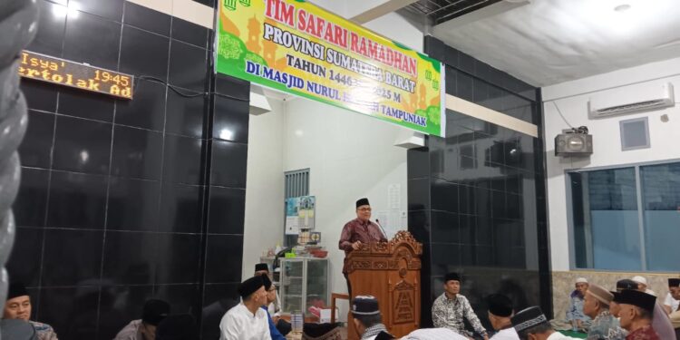 Safari Ramadhan 1446 H, Ketua DPRD Sumbar Muhidi Ajak Masyarakat Dekatkan Diri Kepada Allah