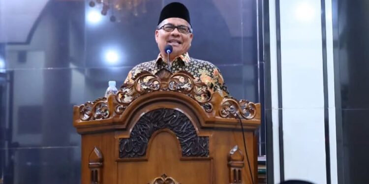 Ketua DPRD Sumbar, Muhidi Berikan Tausyiah Agama di Masjid Al Manar Dadok Tunggul Hitam