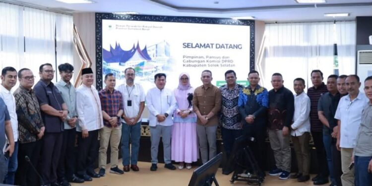 Bahas Ranperda Prolegda, DPRD Solok Selatan Kunjungan Kerja ke DPRD Sumbar