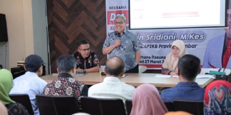 Ketua DPRD Sumbar Sosper Ketahanan Keluarga, Warga Jati Padang Timur Antusias