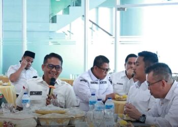 Ketua Sementara DPRD Sumbar Dampingi Wamenkop UMKM dalam Musyawarah Desa Khusus