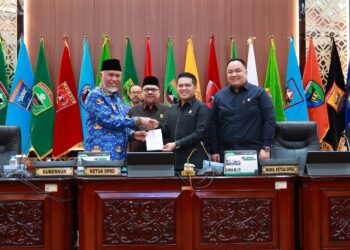 Rapat Paripurna DPRD Sumbar Dengarkan Jawaban Gubernur Terkait Ranperda PPA 2024
