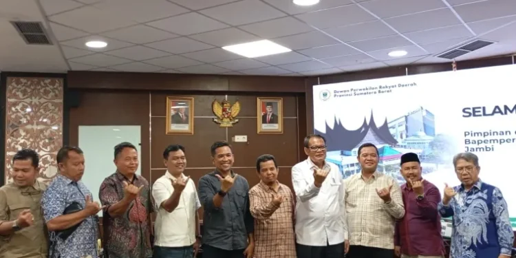Bapemperda DPRD Jambi ke DPRD Sumbar, Gali Informasi Soal Propemperda