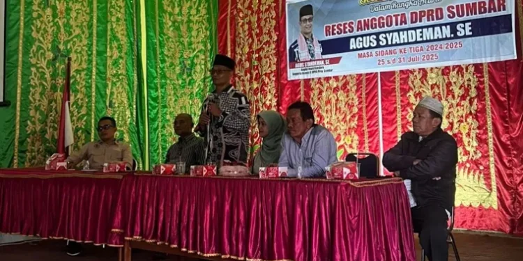 Anggota DPRD Sumbar Agus Syahdeman Reses di Nagari Sirukam