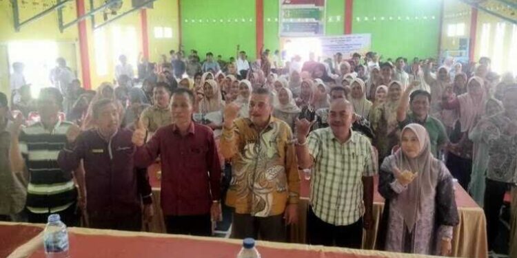Anggota DPRD Sumbar Zarfi Deson Sosialisasikan Perda Pemberdayaan Koperasi dan UMKM