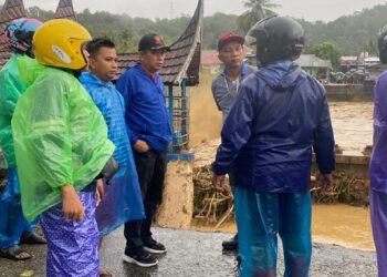 Pemulihan Pascabanjir Padang, Peran Legislatif Hadir Langsung di Tengah Warga