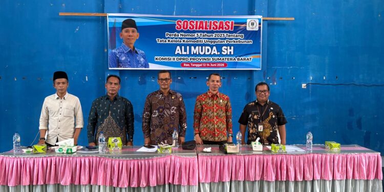 Petani Rao Didorong Naik Kelas, Ali Muda Kenalkan Perda yang Fokus pada Hilirisasi dan Nilai Tambah Perkebunan